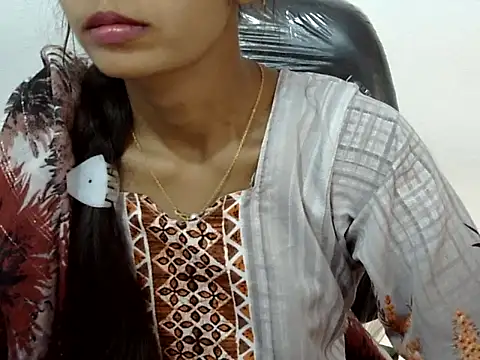 Kulsum_S Live XXX-Chat