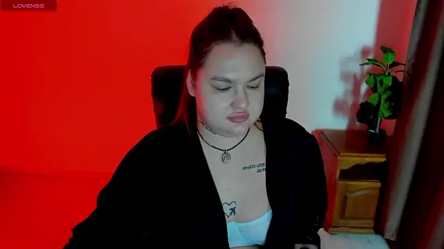 Sofiawetsweet's Live XXX Chat