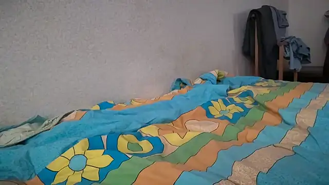 Lamonteik – webcam-show