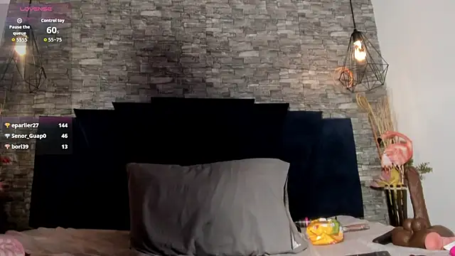 Emily_Brown18 Live XXX Chat