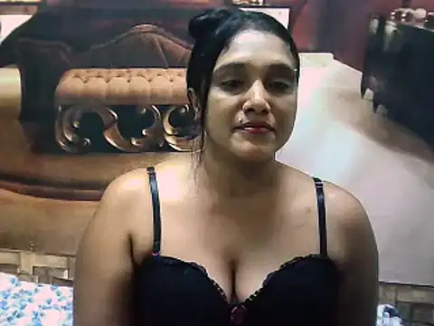 Czat XXX na żywo – IndianSexyLady20