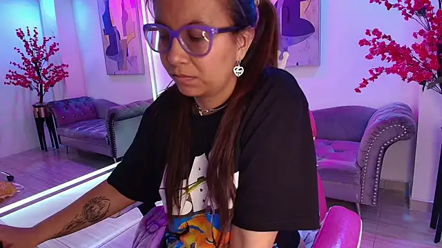 Chat XXX ao vivo de Amber__rouge