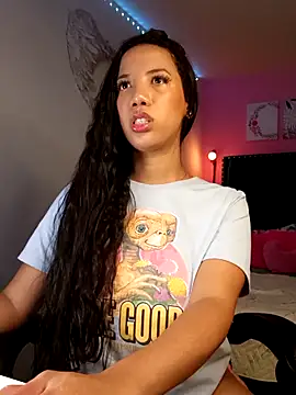 SallyWhitee Chat XXX live