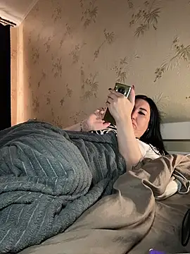 Naughtbaby_2025 লাইভ XXX চ্যাট