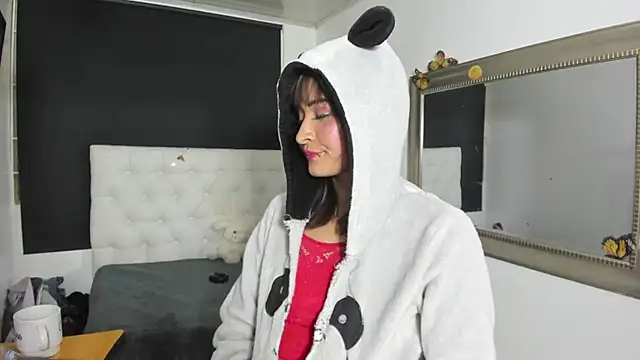 Онлайн чат XXX evelynesex