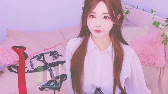 XXX chat uživo modela LongoriaEva