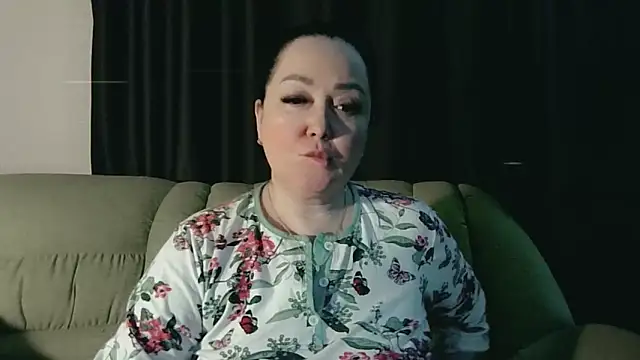 Chat XXX en directo de infinity_loveliness