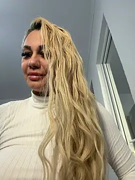 SonyaJoy Live XXX-Chat