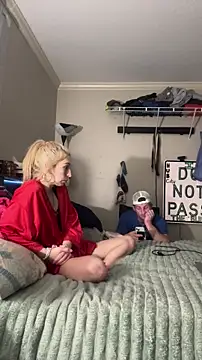 XXX chat uživo modela BetterThanAI