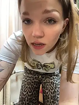 Sembang XXX Secara Langsung StreetSquirt