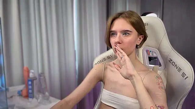 XXX chat uživo modela MyBabyLana