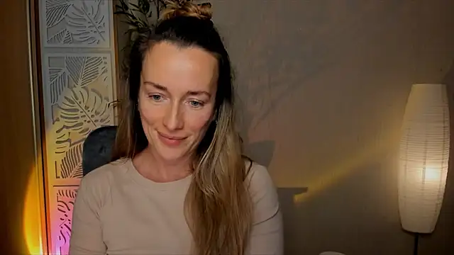 RebeccaMartinez Chat XXX live