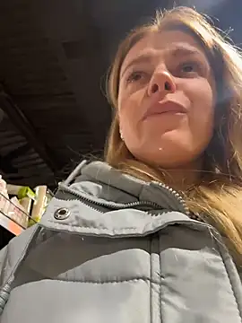 HarrietDart Chat XXX live