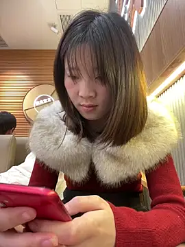 littleqiu Adlı Modelin Web Kamerası Şovu