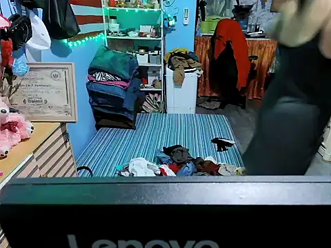 Czat XXX na żywo – NicoleRoseTS