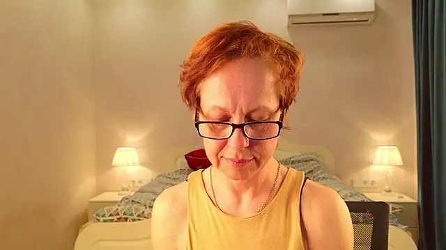 Chat +18 de LioraWeiss ao vivo