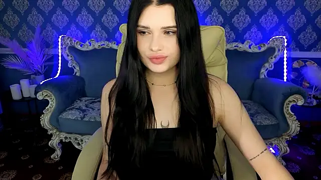 Chat XXX ao vivo de Neyla_Charm