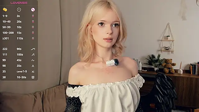 LaureMestler: онлайн-секс-чат