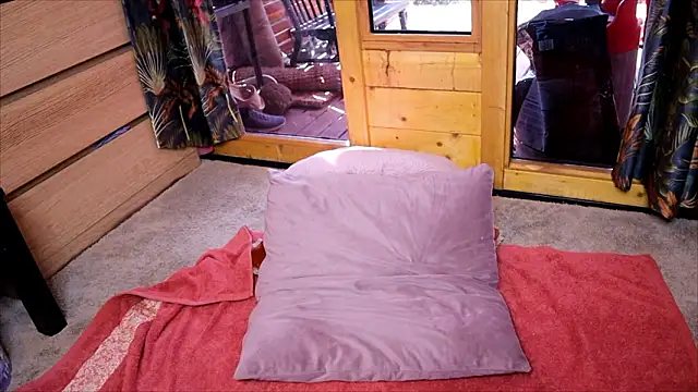 LittleMe97 élő XXX-chatje