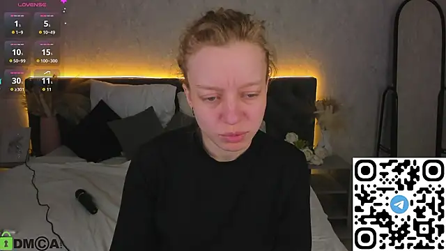 Michelle_Blond 现场XXX聊天