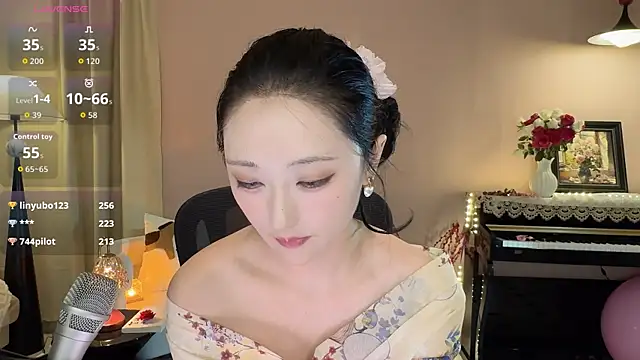 Molly00- 网络视讯表演