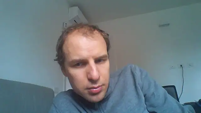 Pertunjukan Kamera Web andre_italy