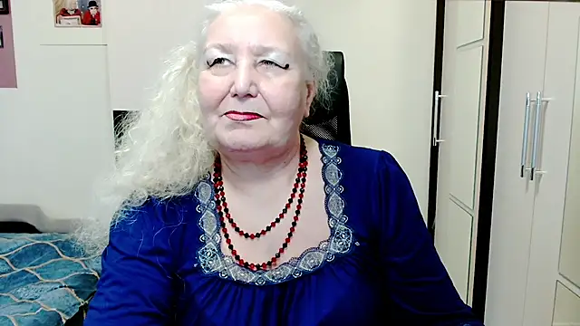 GrannyAlisa 网络视讯表演