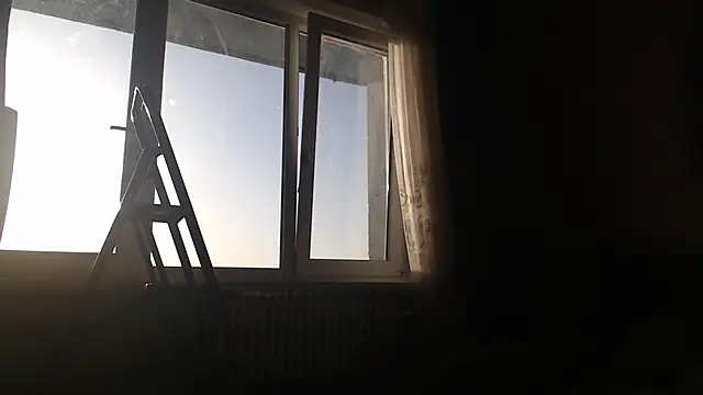 Amy_August Chat XXX live