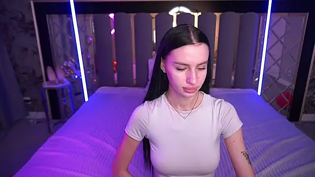 Chatroom XXX en direct de Snow_WhiteeeX