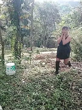 esmeralda_li's Live XXX Chat