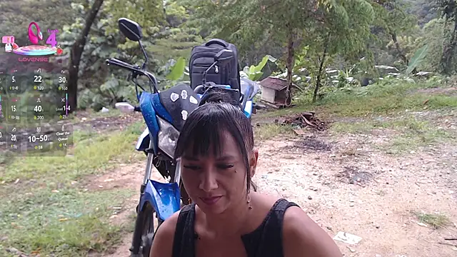 esmeralda_li – Live XXX-chat