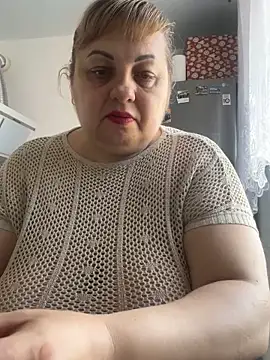 LanaSofttのライブXXXチャット