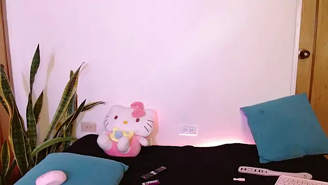 XXX chat uživo modela kittycatw