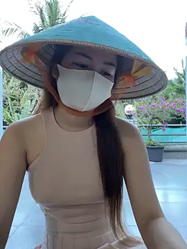 BabyThree_ – Live XXX-chat