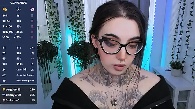 XXX chat uživo modela Dixi_Pixi_