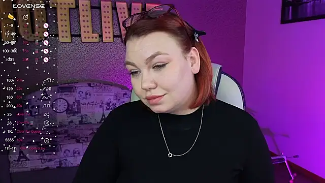 Živý XXX chat Lilumytrend