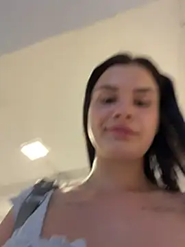 MiraReach 现场XXX聊天