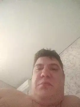 Lokomotivvv0707 – Live XXX-chat