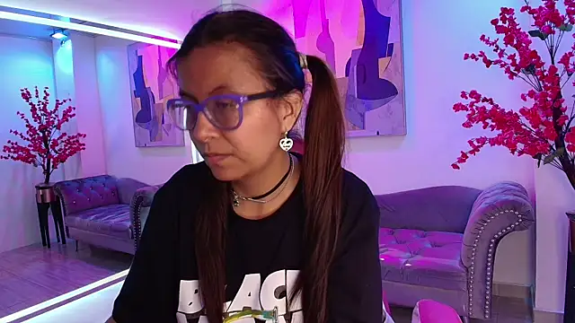 Amber__rougeのライブXXXチャット