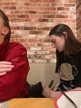 AngelinaMooreのライブXXXチャット