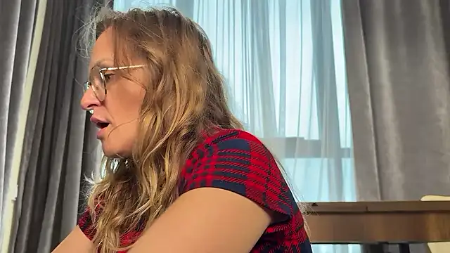 Chat XXX ao vivo de mommy_nadin