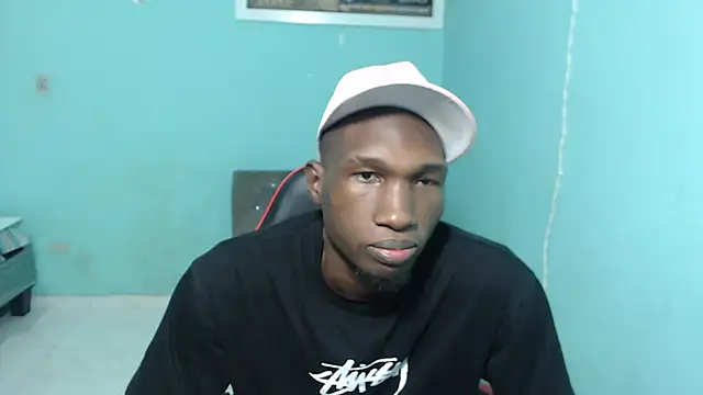 Chat XXX en directo de black30cmdick