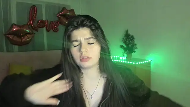 KisaModeln Live XXX chat