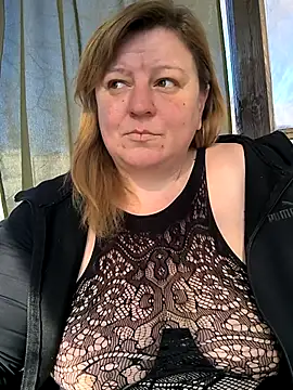 jusichka élő XXX-chatje