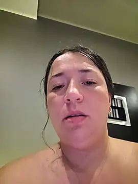 isabella_rossse élő XXX-chatje