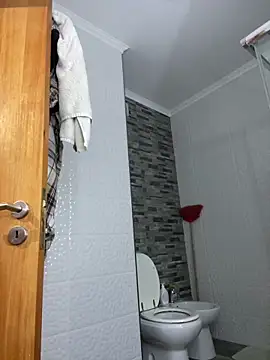 DoneforAllergen Webcam Show