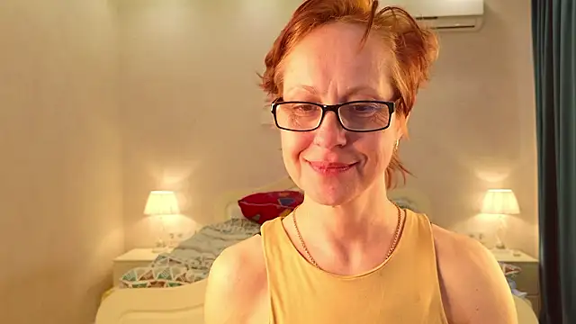 LioraWeiss' Live XXX Chat