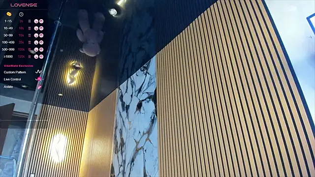 XXX chat uživo modela LisaAkira