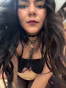 Chatroom XXX en direct de JulianaCastillo