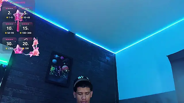 Romancartier_1のライブXXXチャット